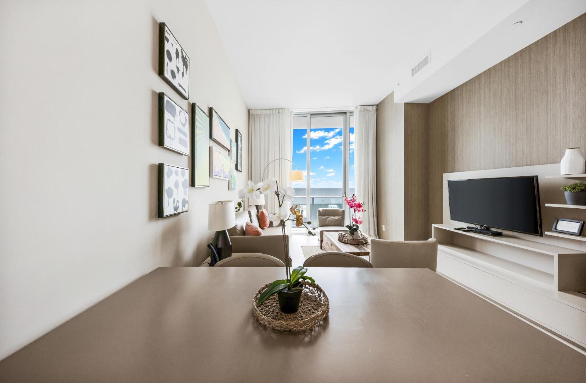 Wake Up To The Sound Of Waves In A Stylish Condo In A Luxury Resort ฮอลลีวูด ภายนอก รูปภาพ