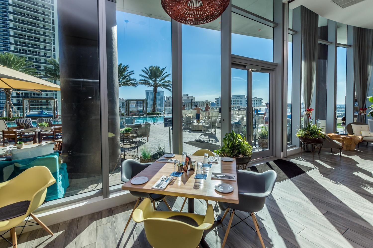 Wake Up To The Sound Of Waves In A Stylish Condo In A Luxury Resort ฮอลลีวูด ภายนอก รูปภาพ