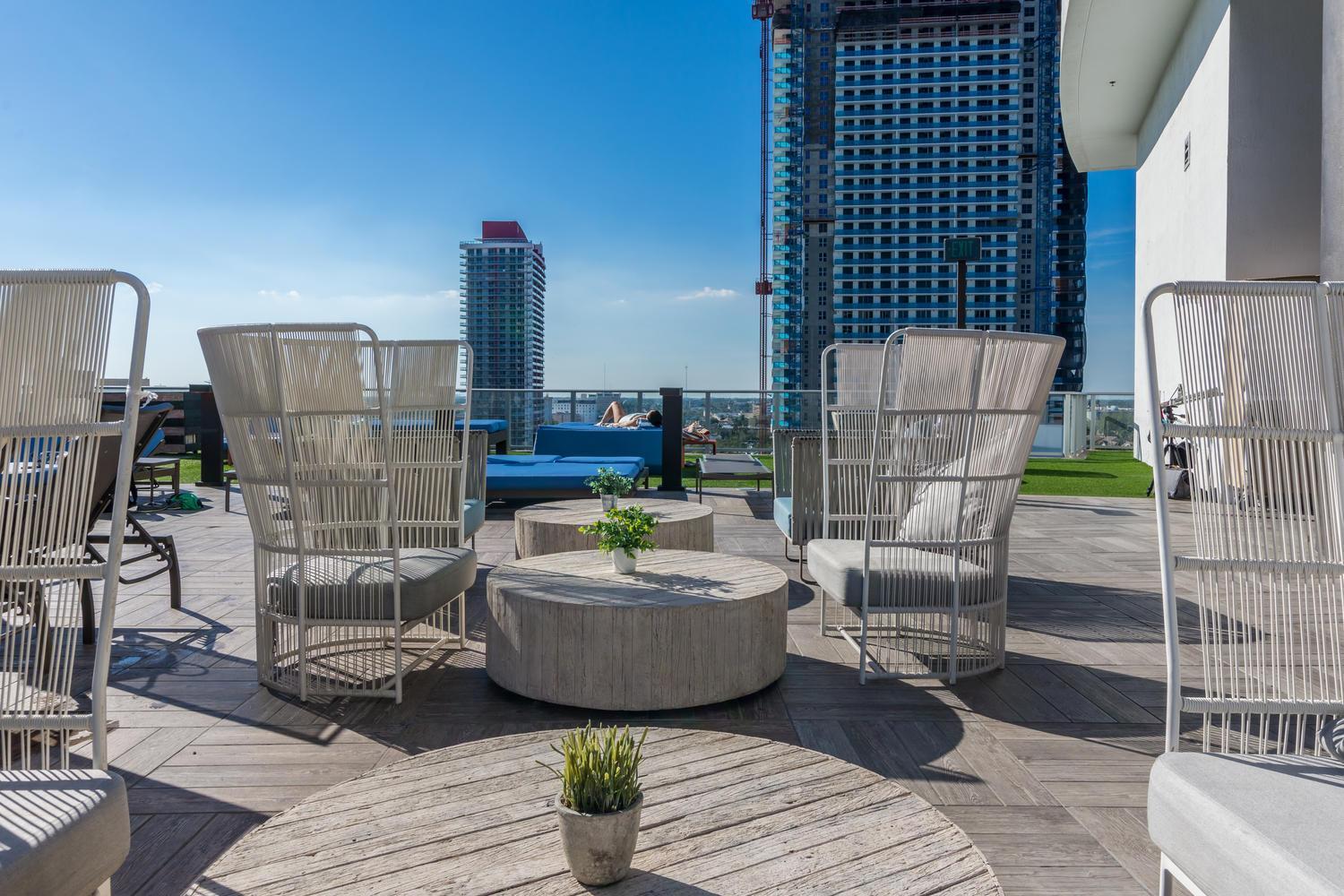 Wake Up To The Sound Of Waves In A Stylish Condo In A Luxury Resort ฮอลลีวูด ภายนอก รูปภาพ