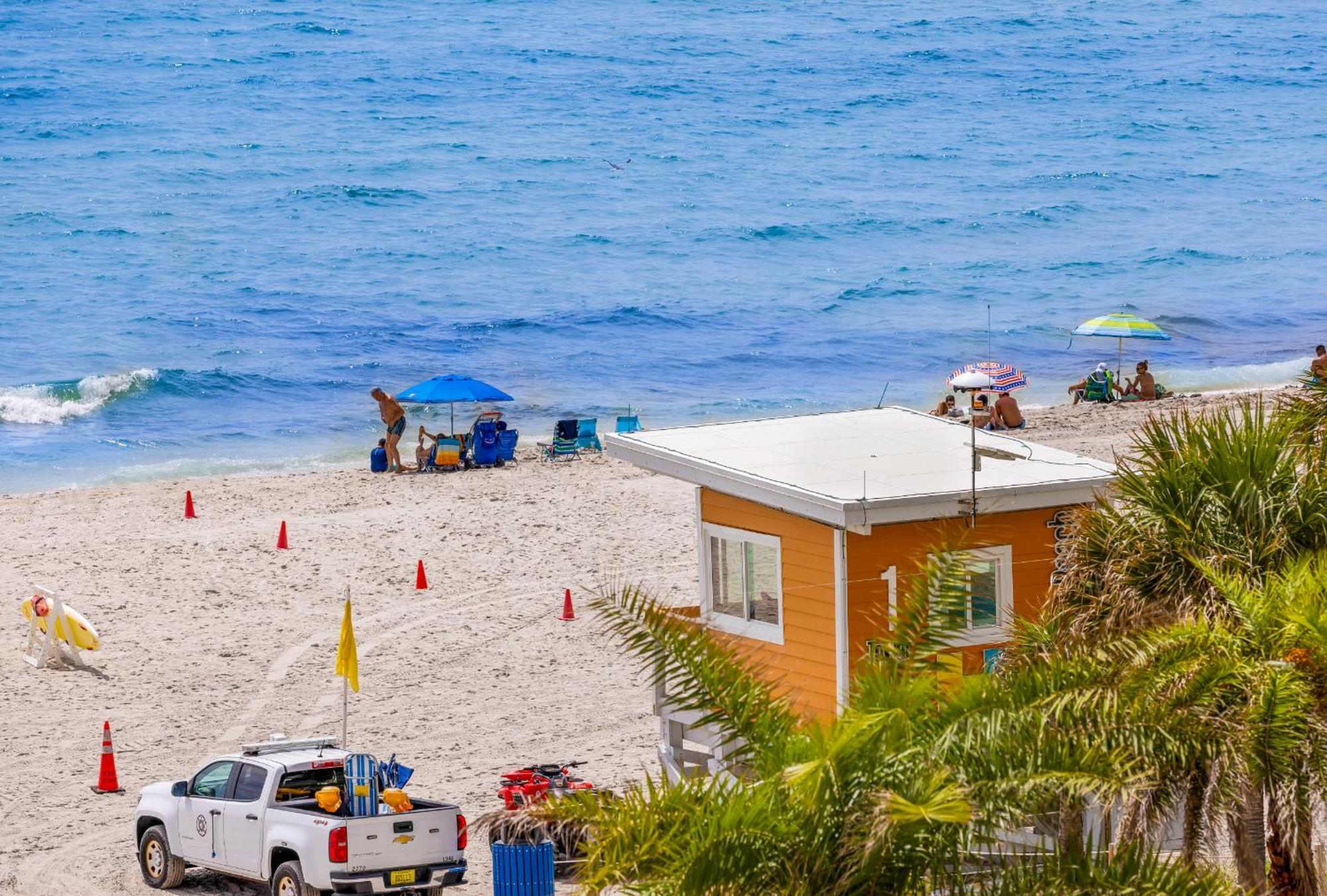 Wake Up To The Sound Of Waves In A Stylish Condo In A Luxury Resort ฮอลลีวูด ภายนอก รูปภาพ
